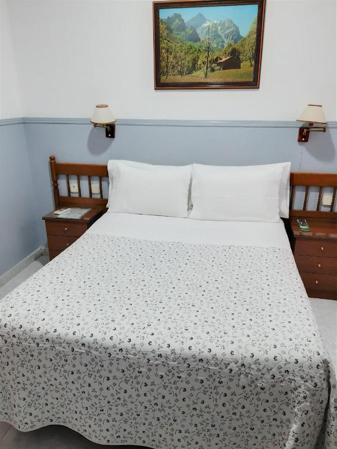 Hostal Dulcinea Madrid Ngoại thất bức ảnh
