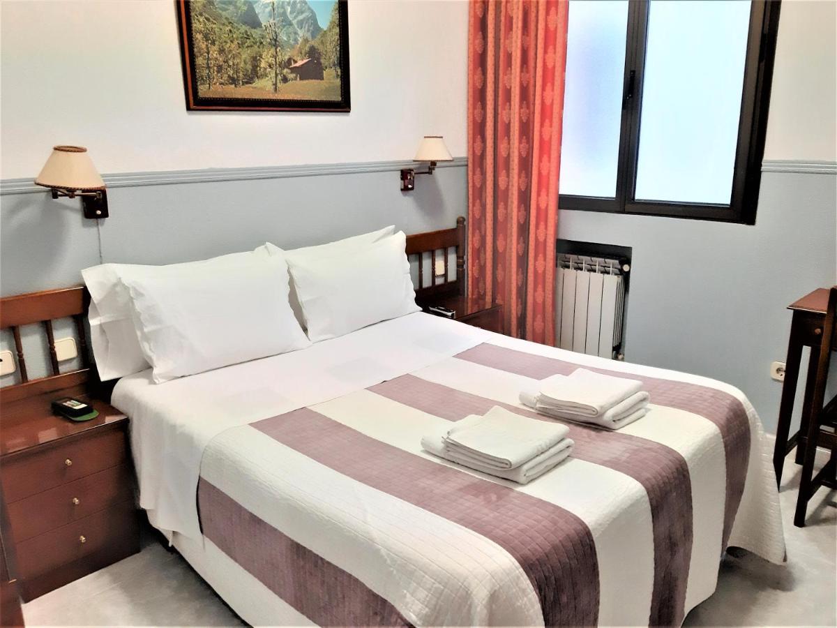 Hostal Dulcinea Madrid Ngoại thất bức ảnh
