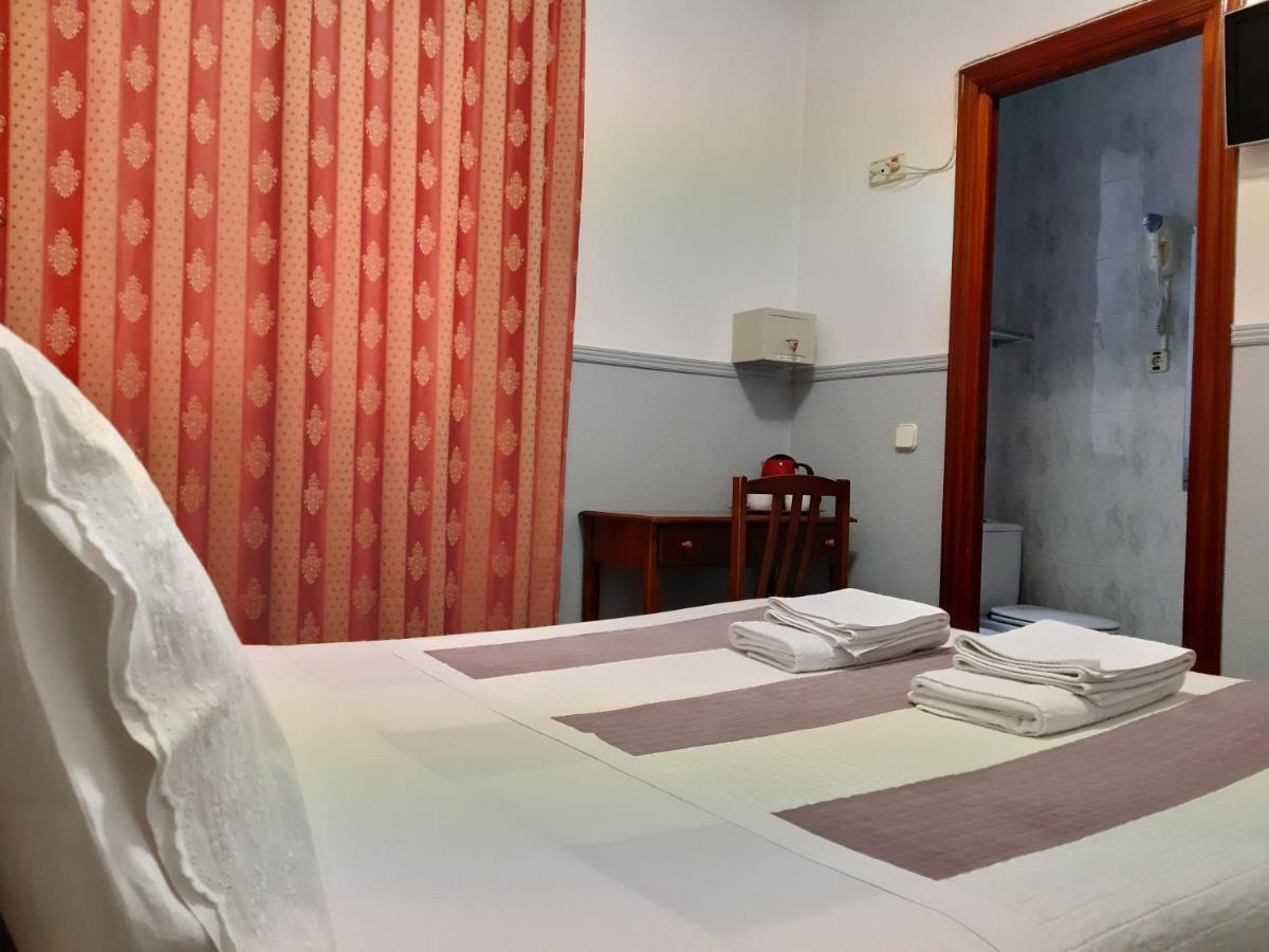 Hostal Dulcinea Madrid Ngoại thất bức ảnh