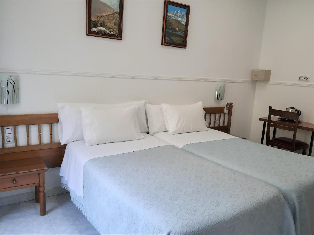 Hostal Dulcinea Madrid Ngoại thất bức ảnh